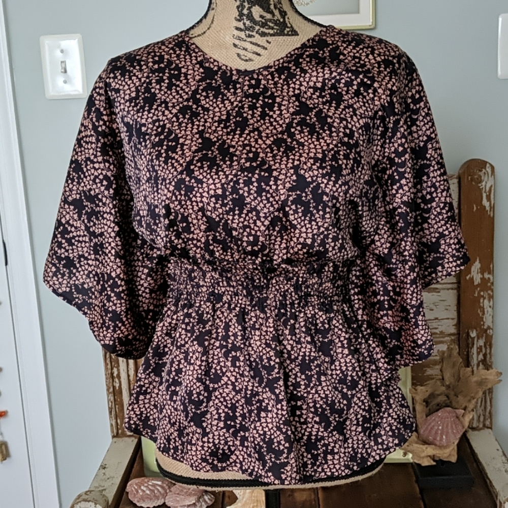 Stunning silky blouse with flattering cinch waist